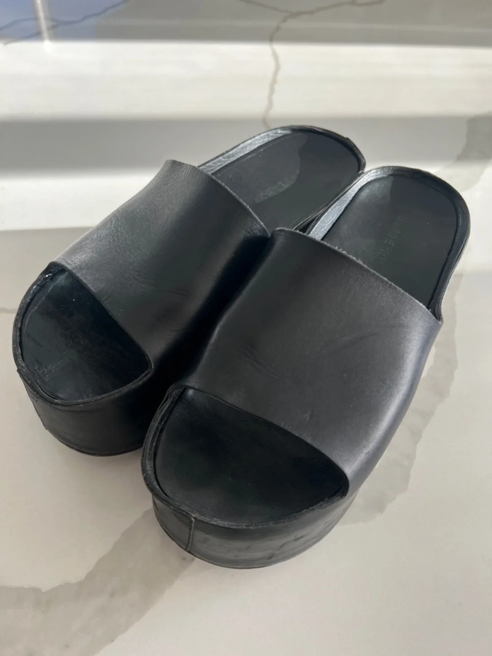 Burberry Black Leather Platform Slide - Picture 2 of 7